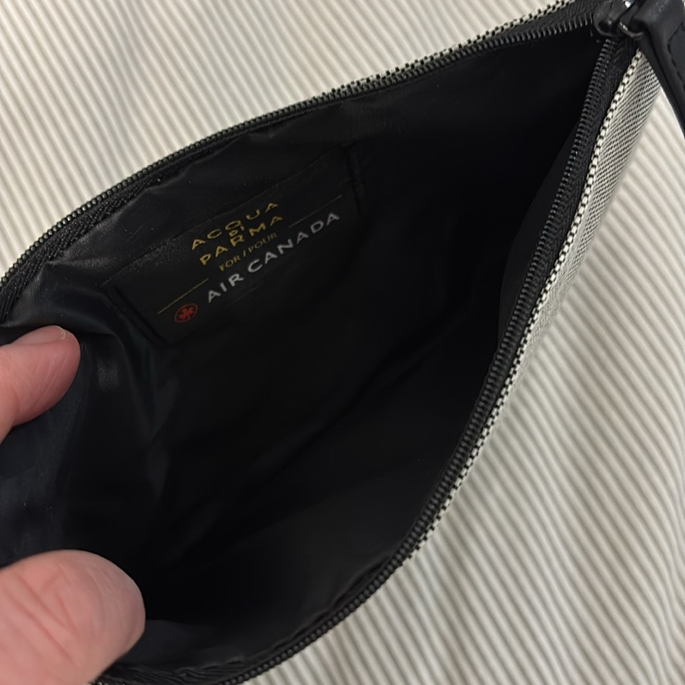 Acqua Di Parma Black and Gray Toiletry Bag with Minimalist top zipper SET OF TWO - Picture 11 of 14